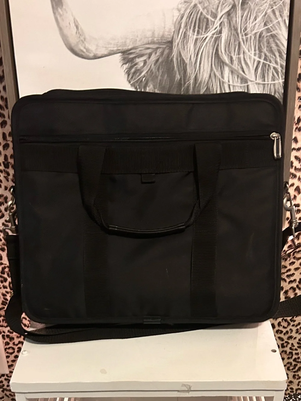 Black Men’s computer Shoulder Bag - Classic Carry